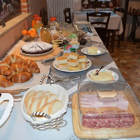 La Slitta Bed and Breakfast