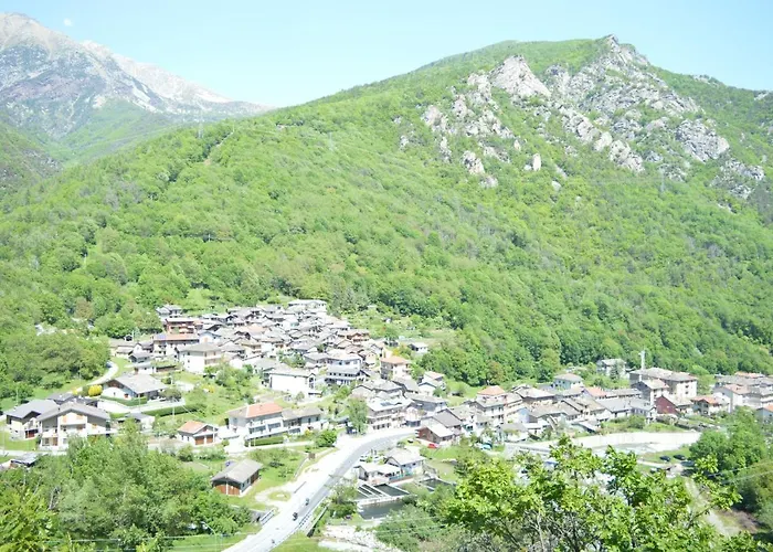 La Slitta Nocleg ze śniadaniem 3*